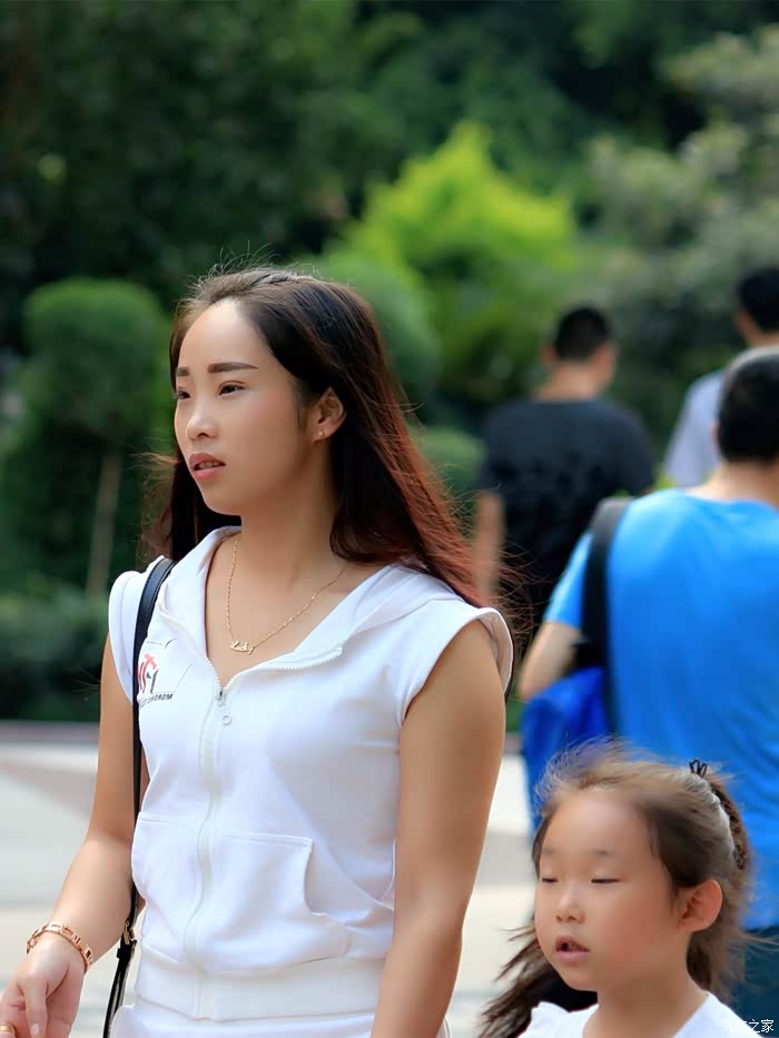 重庆市江北区观音桥扫街看美女