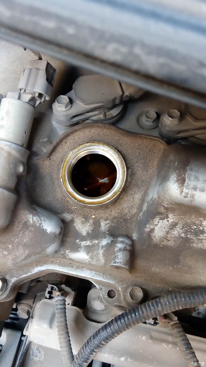 大家帮忙看看机油口