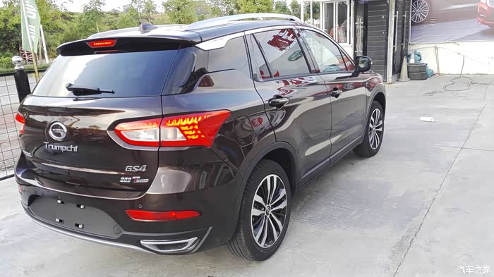 摩卡棕已提,感觉良好