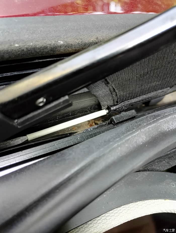【图】简单动手解决唐天窗导风杆异响问题_唐新能源论坛_汽车之家论坛