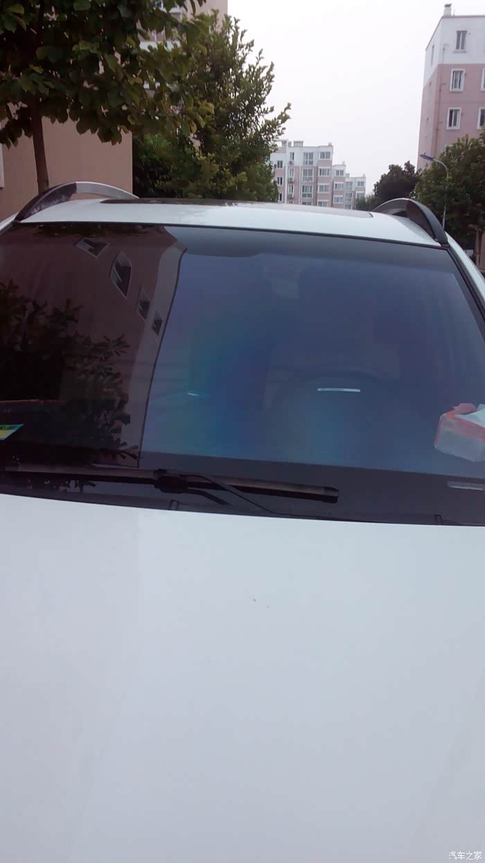 宝骏560贴3m晶锐70前档膜及效果