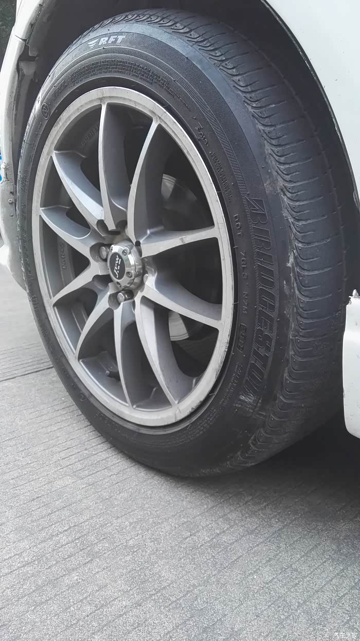 轮毂加条防爆胎 明码1500～wx号dy342426