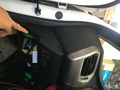 那位大神知道301的obd接口在哪里?求图片._标致301论坛_手机汽车之家