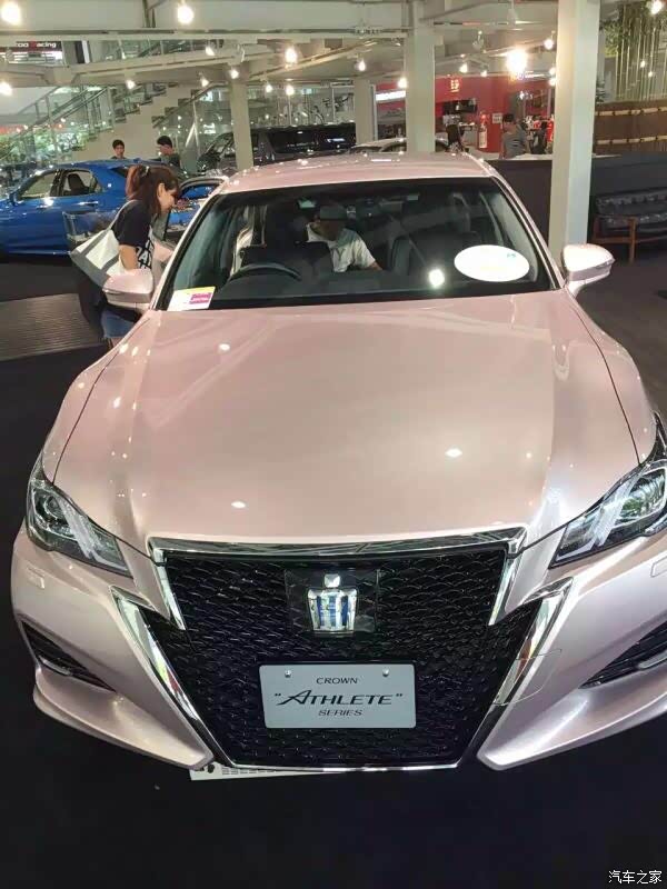 日版皇冠14代运动版