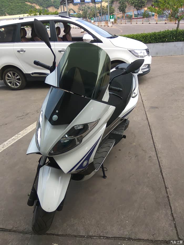 【图】贝纳利踏板!不知道叫啥!哈哈哈_摩托车论坛_汽车之家论坛