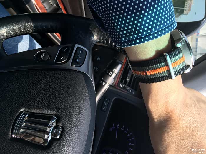 纠结凯迪拉克和皇冠