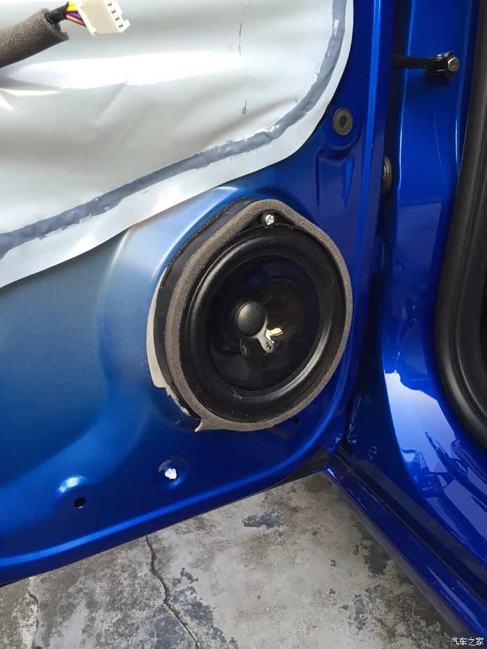 【图】自己动手丰衣足食,小飞自动乞丐版加装后门喇叭_飞度论坛_汽车