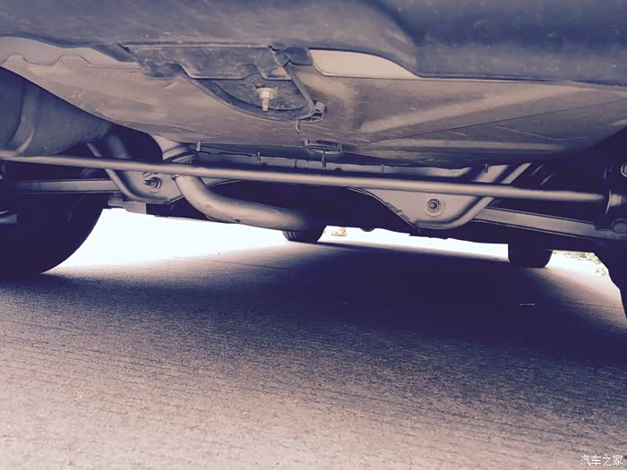 为什么我的后悬挂是银色而非黑色_雪铁龙c5论坛_汽车之家论坛
