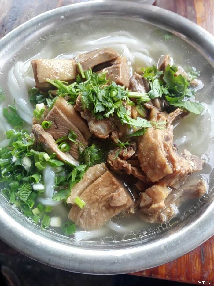 吴圩鸭肉粉,有福利