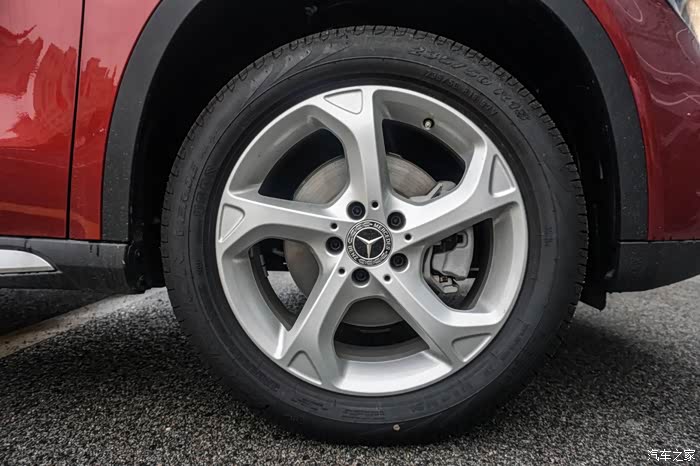 恭喜我自己,小红快到碗里来,入手奔驰gla