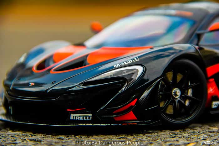行走的耐克mclarenp1gtr118模型分享