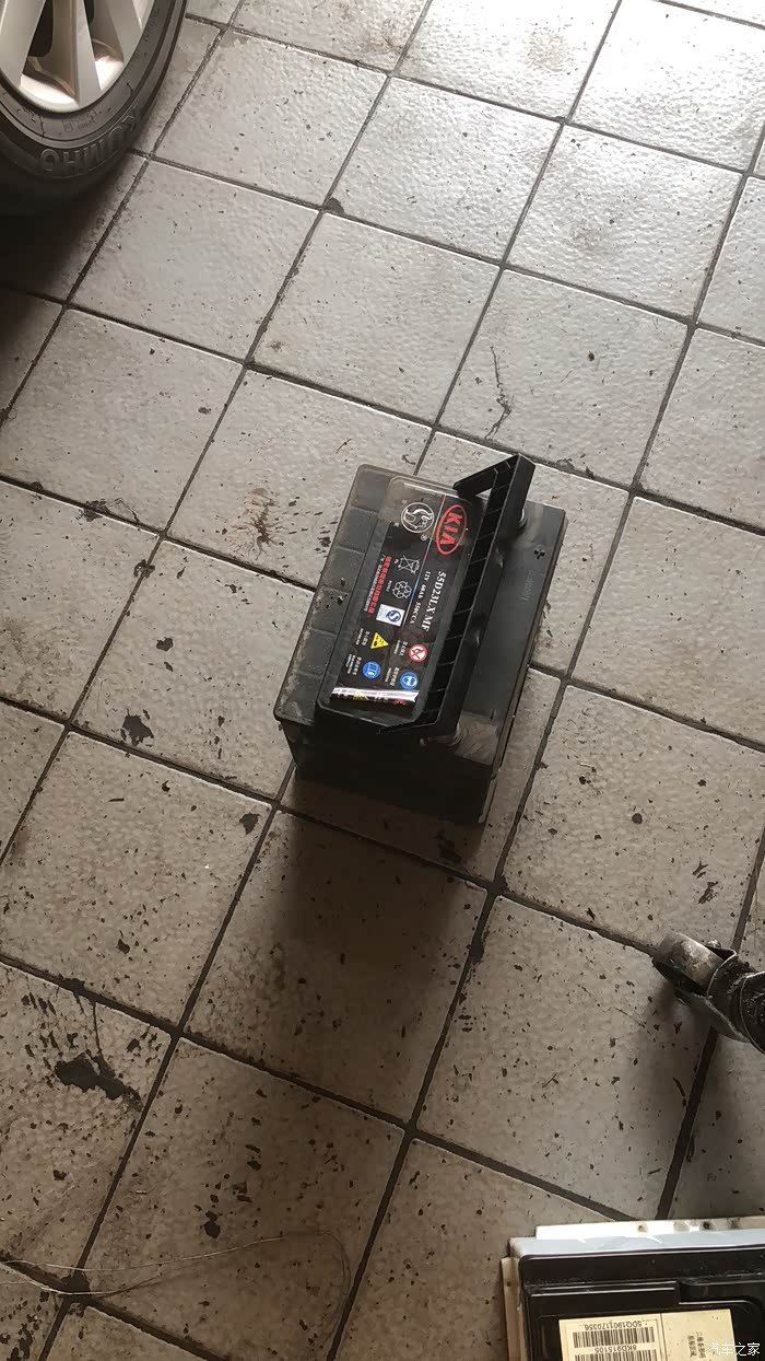 【图】更换电瓶_起亚k3/k3s论坛_汽车之家论坛