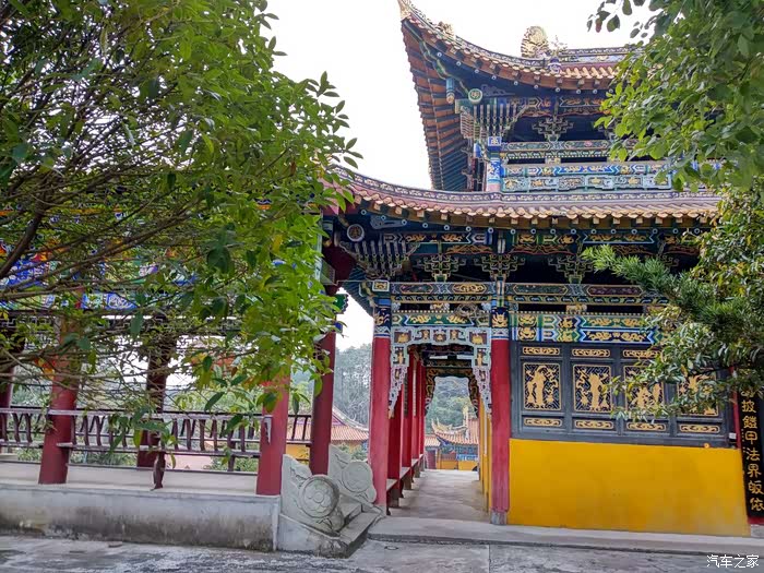 大象 和车友一起自驾游广化禅院