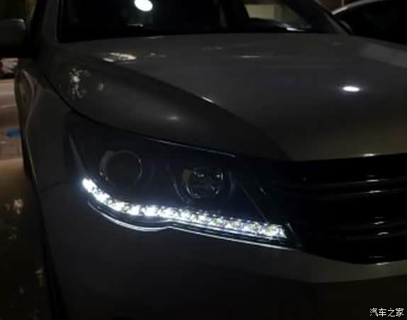 改装的大灯撞坏了 保险公司该不该赔付