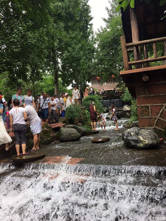 0 东南dx3论坛 #清凉1夏#——漫游黄龙溪古镇-戏水 看起就凉快,这玩水