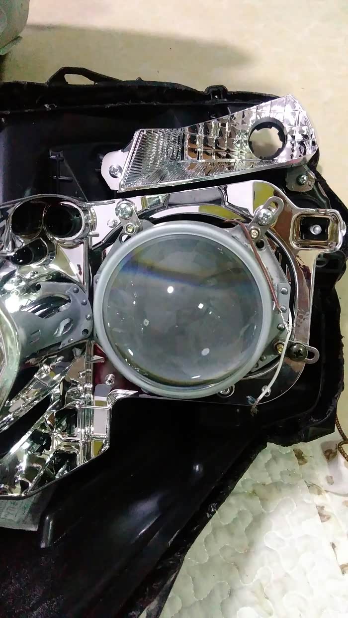 海拉5透镜已装车已上效果图