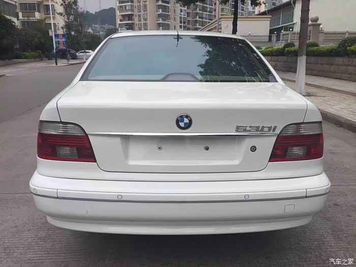 想入手04年老款宝马530i,求教!