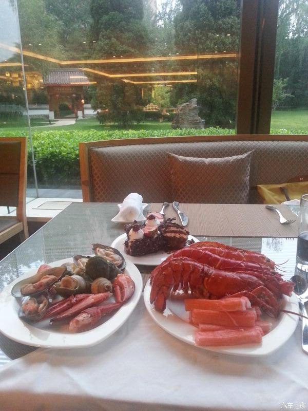 深夜放毒北京香格里拉饭店的龙虾自助餐