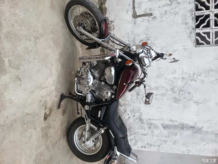 雅马哈悍妇欢迎大家来套牌