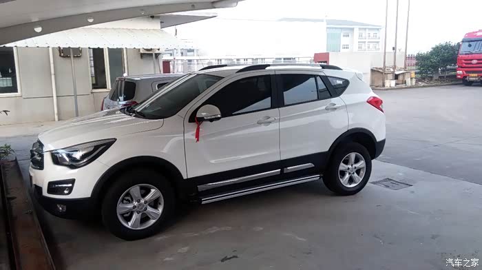 自动挡停车的时侯是先挂p档再熄火,还是先熄火