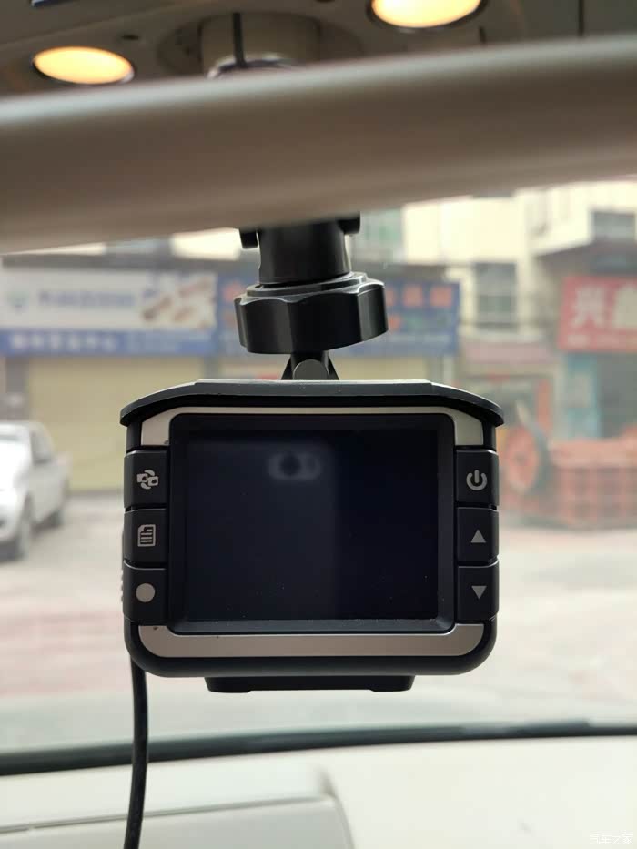 【图】行车记录仪问题,请教一下车友_奥迪a4l论坛_汽车之家论坛