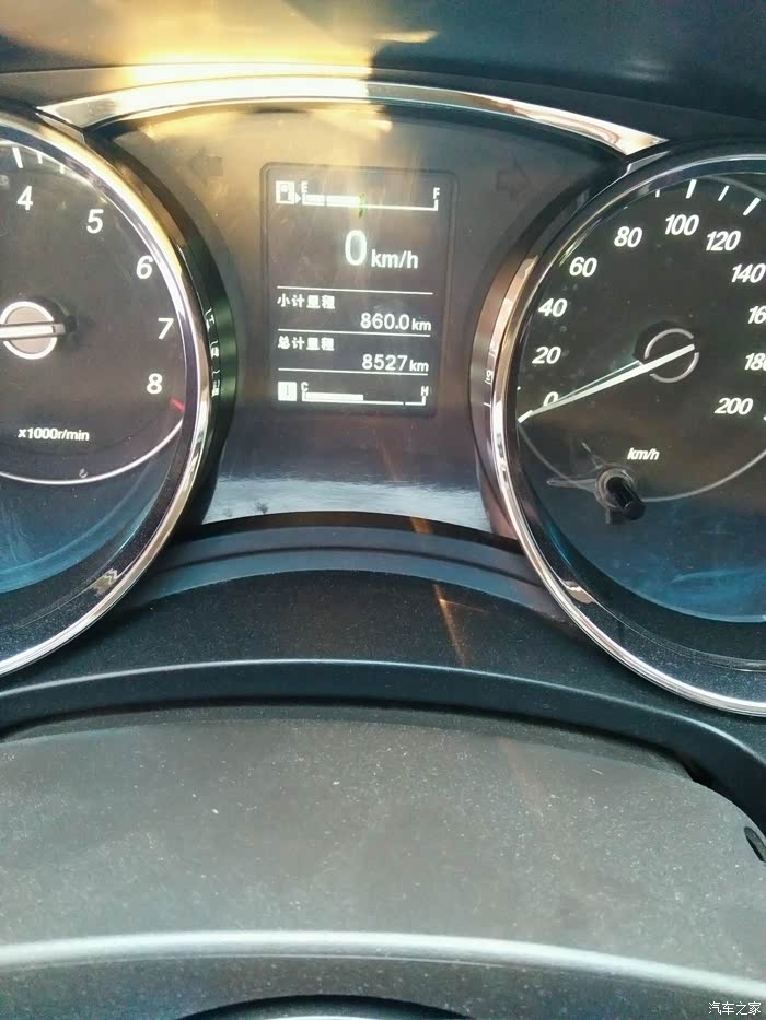 五菱宏光s1油表问题