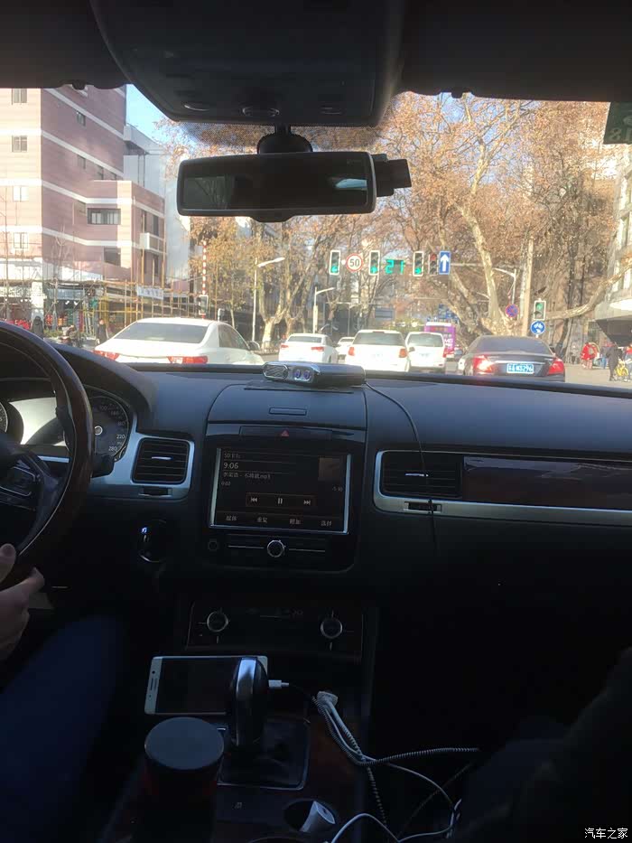 早上开车出发 侵华日军南京大屠杀纪念馆