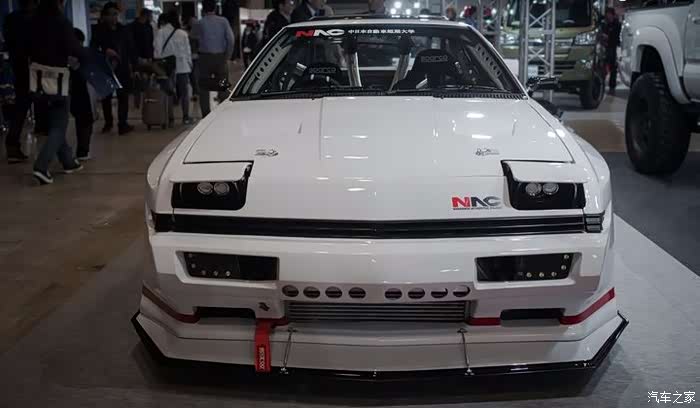 三菱starion改装案例