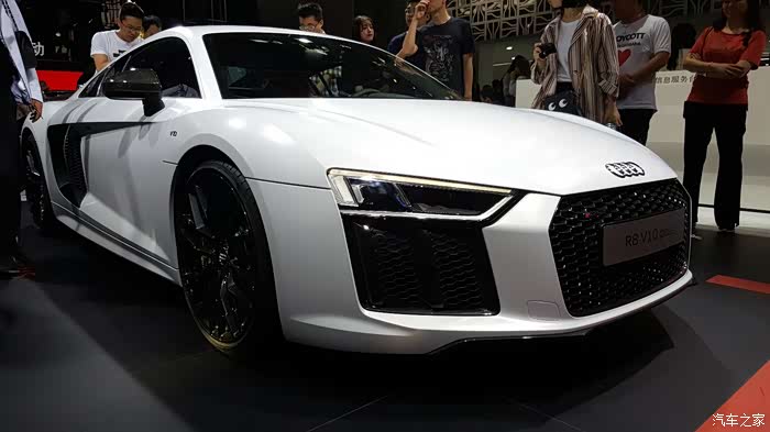 7 卡罗拉论坛 "奕泽匠心之旅"-丰田邀我逛北京车展手工打造的奥迪r8