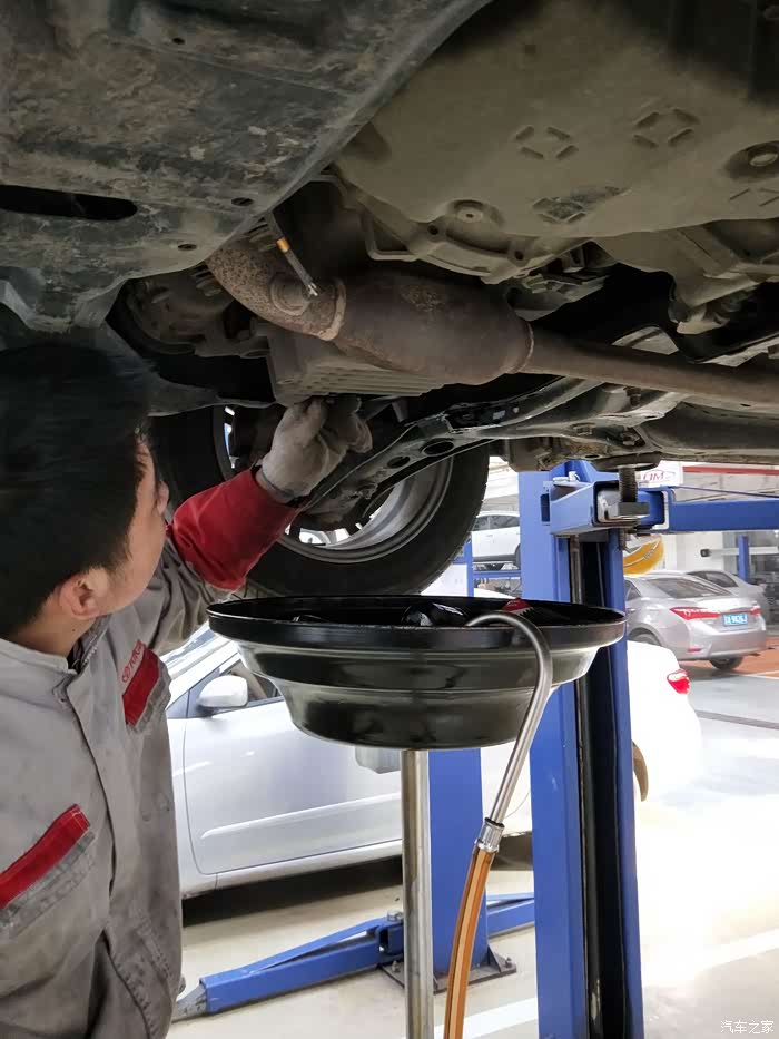 【图】参加丰田4s店免费换机油活动_维修保养论坛_汽车之家论坛