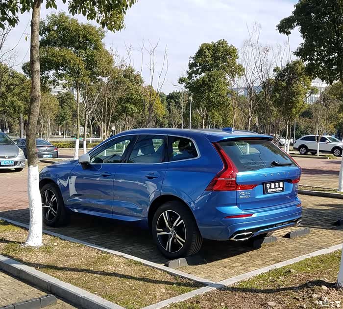 【图】买了台蓝色的xc60_沃尔沃xc60论坛_汽车之家论坛