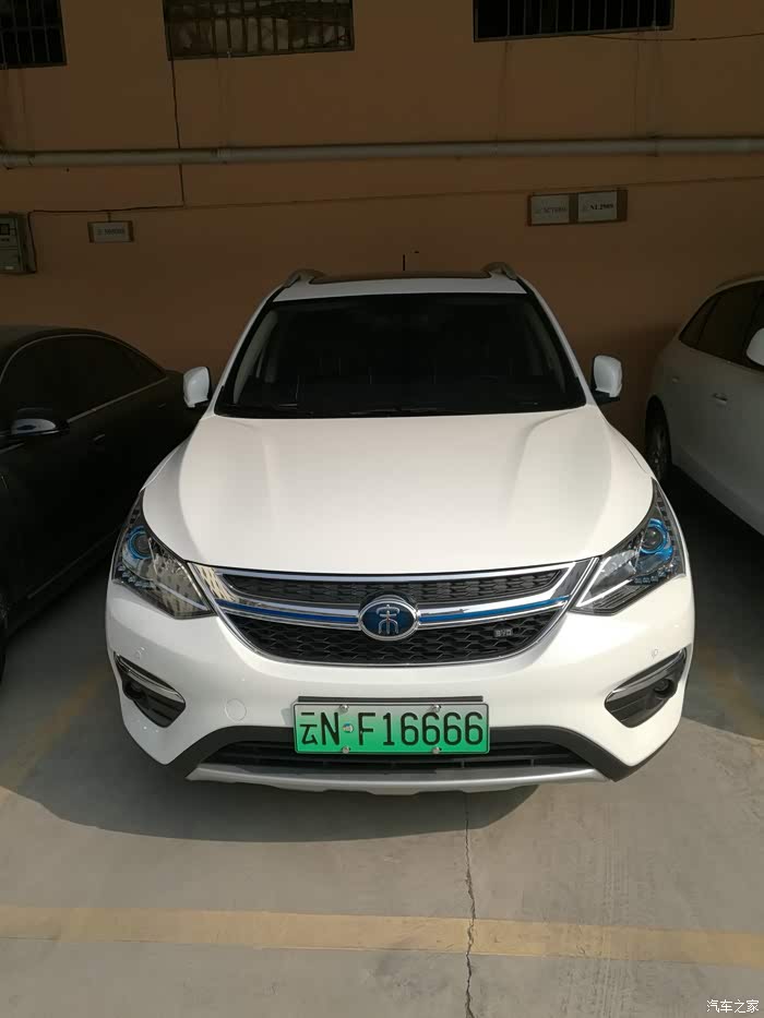 附上车牌,人生第台车子支持比亚迪,等有空再写个提车帖子