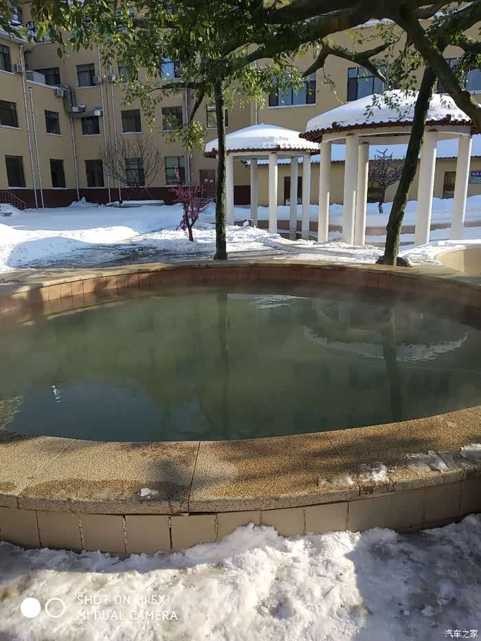 吉林市cs75车友会小七带女王们畅游紫御温泉