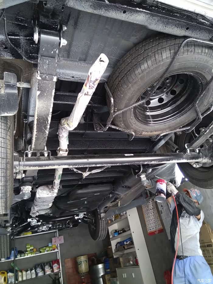 大通v80自改床车之底盘装甲和保温