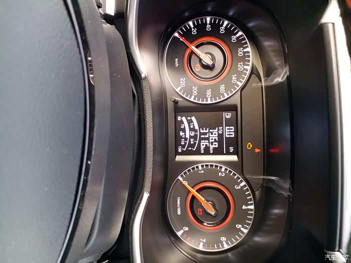 求解,中华v3谁的车有些问题