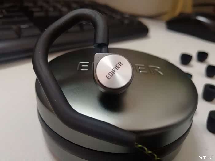 我是养车点评师运动耳机漫步者h297测评和产品介绍