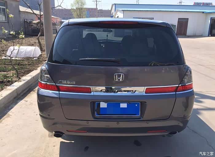 求大神指点05款改07款后门