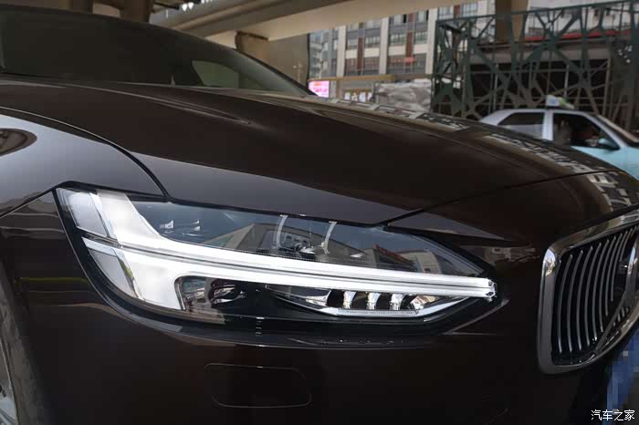 【图】门前大桥下,开过一辆s90_沃尔沃s90论坛_汽车之家论坛