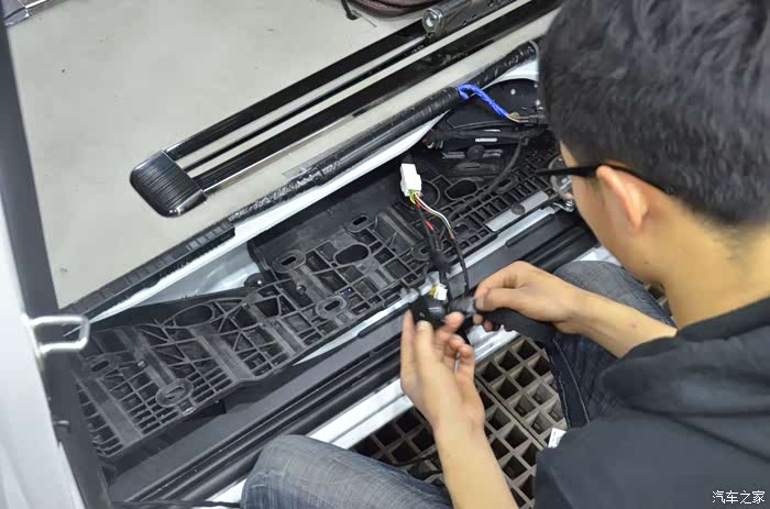 去了趟"丐帮"王海那,28t 大白 终改电动三门!