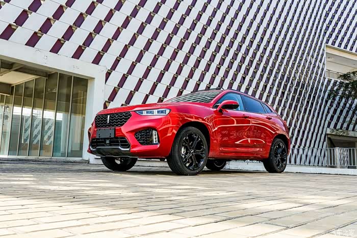 心中总要有道红~马尔斯红顶配wey vv7大片秀