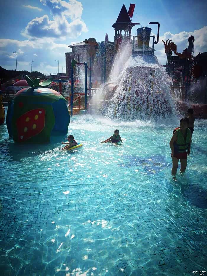 我们一起去赣州水上乐园游玩