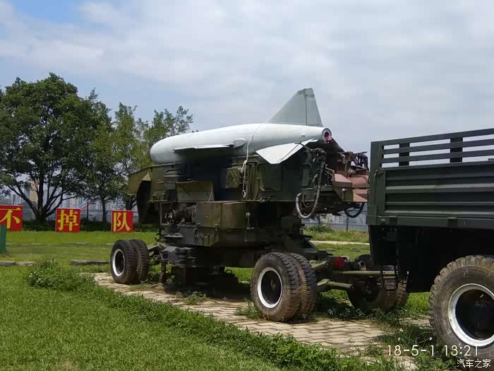 春暖花开五一劳动节参观梧州军博园