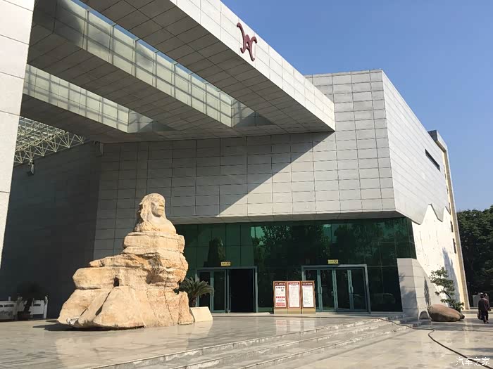 集传统美学与现代艺术于一身广元万安博物馆初探1