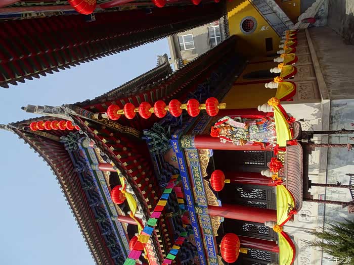 性空圆明月,焕然若新寺,佛光辞旧岁,普照吉祥天