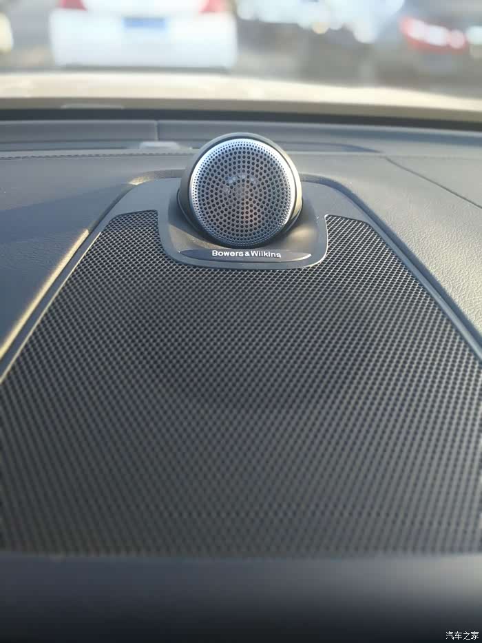 【图】凑凑热闹,我也发几张新款xc60照片_沃尔沃xc60论坛_汽车之家