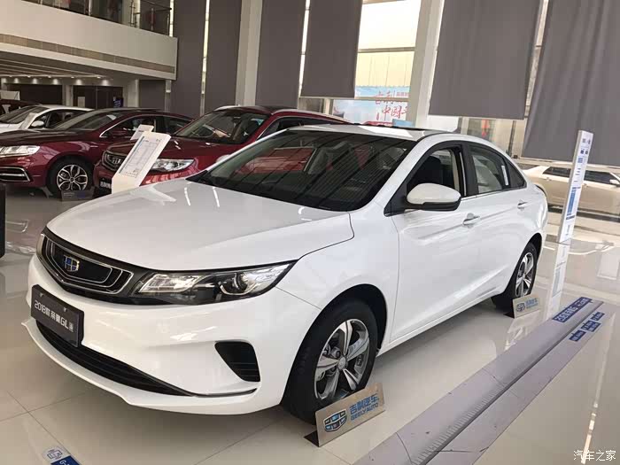 快乐人生吉利相伴18款帝豪gl