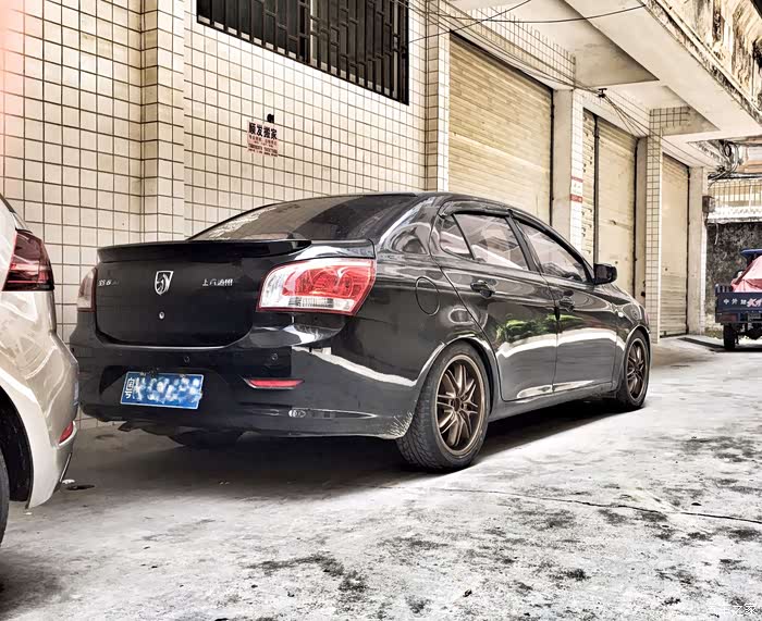 好天气带着我的改装小黑宝宝骏630去山路跑