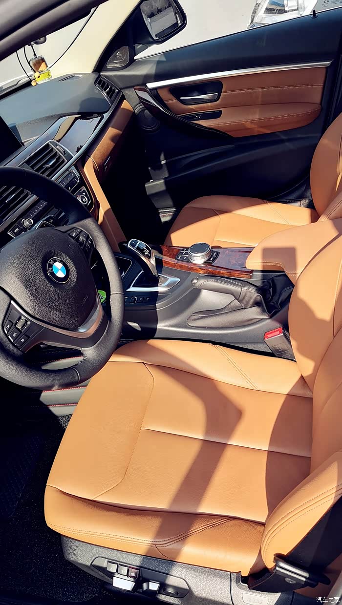 e90 320i豪华 & f35 330li xdirve,执着的选择_宝马3系论坛_汽车之家