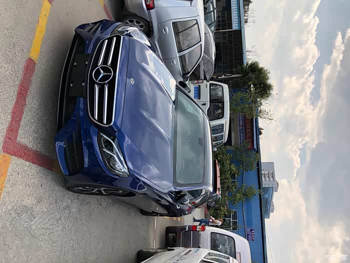 【图】纠结了三个月,最终提了e300标轴宝石蓝～_奔驰e级论坛_汽车之家