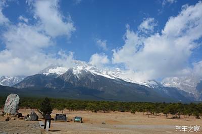 甘海子過這裡就到雪山停車區路從進山景區門口過來風景真